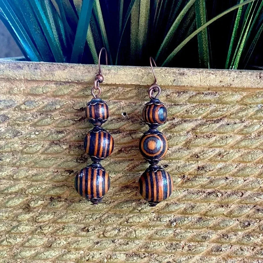 New earrings wooden ball drop dangle earrings brown swirl loop pattern